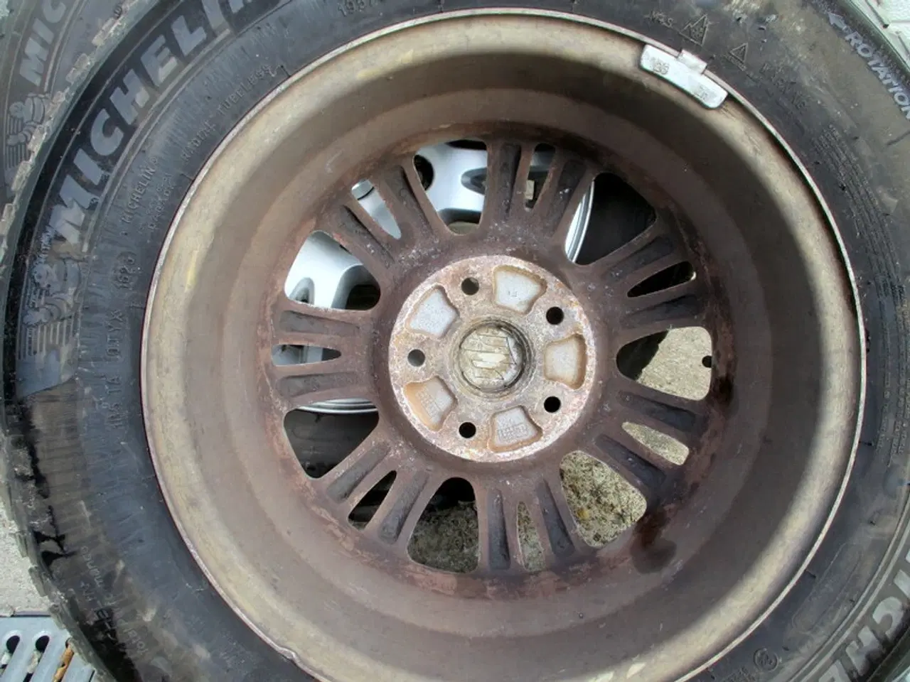 Billede 10 - 15" Suzuki 5X114,3 195/65/15" helårsdæk dot1623