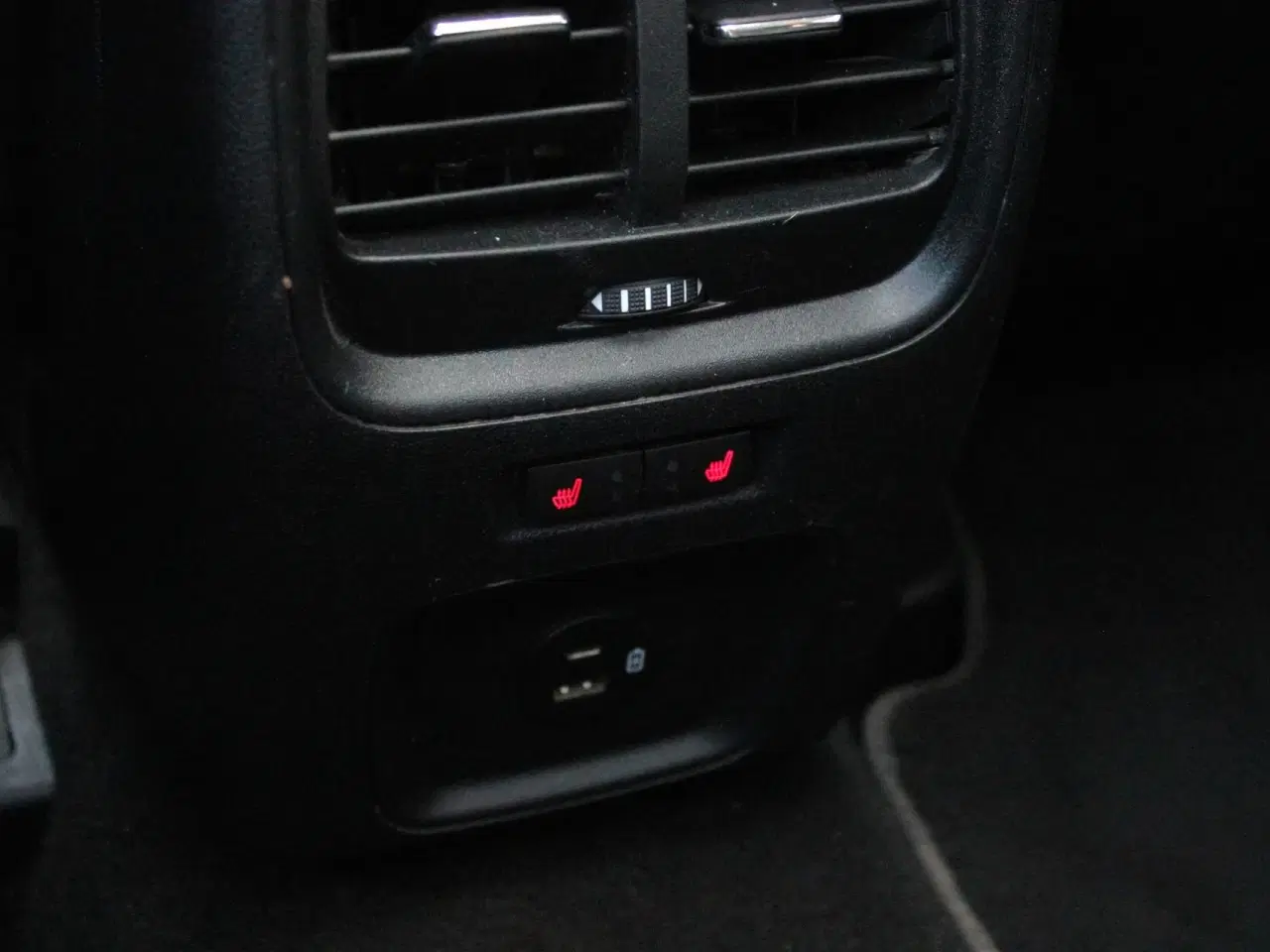 Billede 4 - Ford Kuga 2,5 Plugin-hybrid Vignale CVT 225HK 5d Trinl. Gear