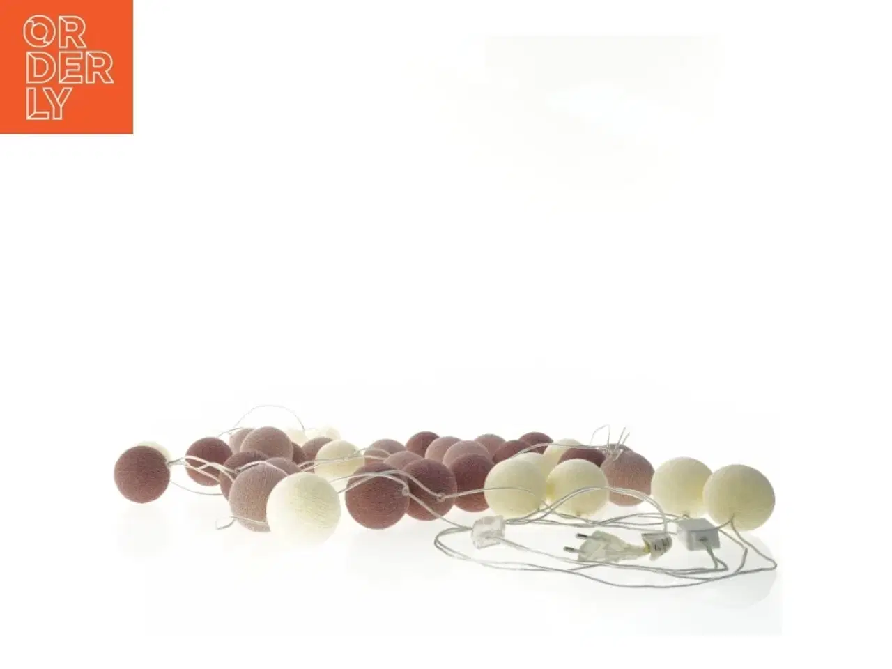 Billede 2 - LED lyskæde med bomuldskugler (str. 4 m)