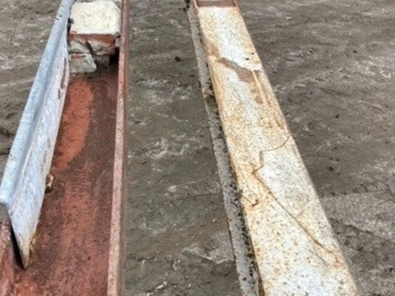 Billede 1 - - - - Stålbjælker, 2 stk.