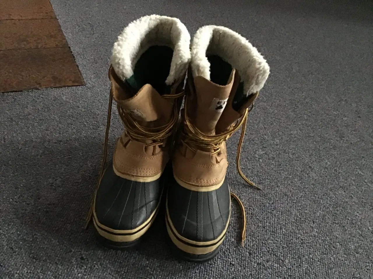 Billede 2 - Vinterstøvler brugt 1 gang. Imprægneret.