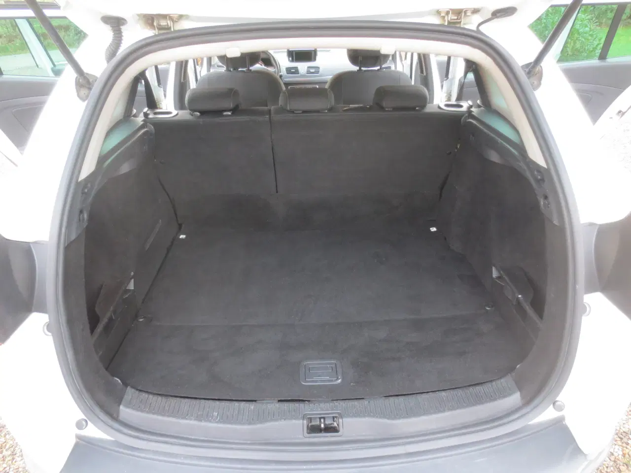 Billede 12 - Renault Megane 1.5 DCI Aut  År 2015. 