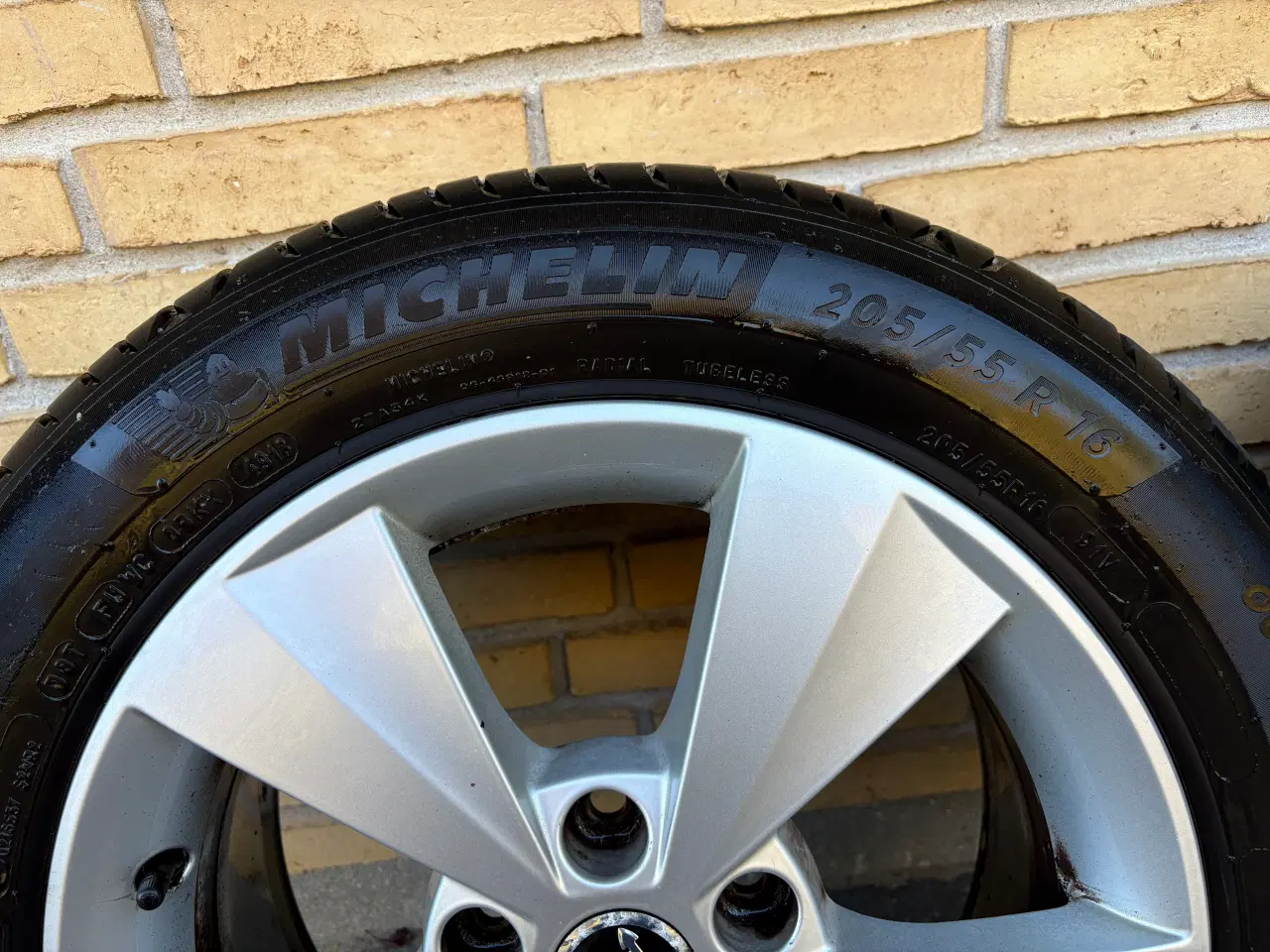 Billede 2 - Alufælge 16’’ Skoda. Til bl.a. Skoda Octavia lll