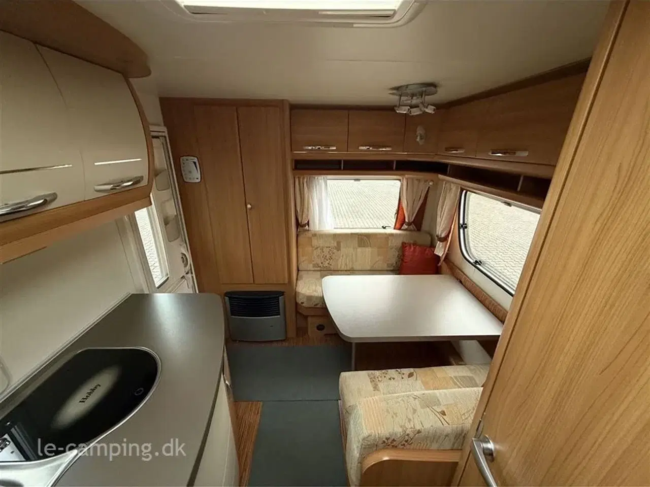 Billede 3 - 2009 - Hobby De Luxe 440 SF