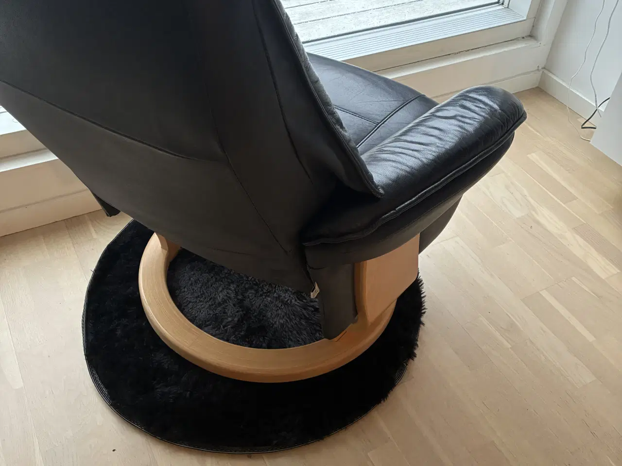 Billede 4 - Læder lænestol sort Hjort Knudsen