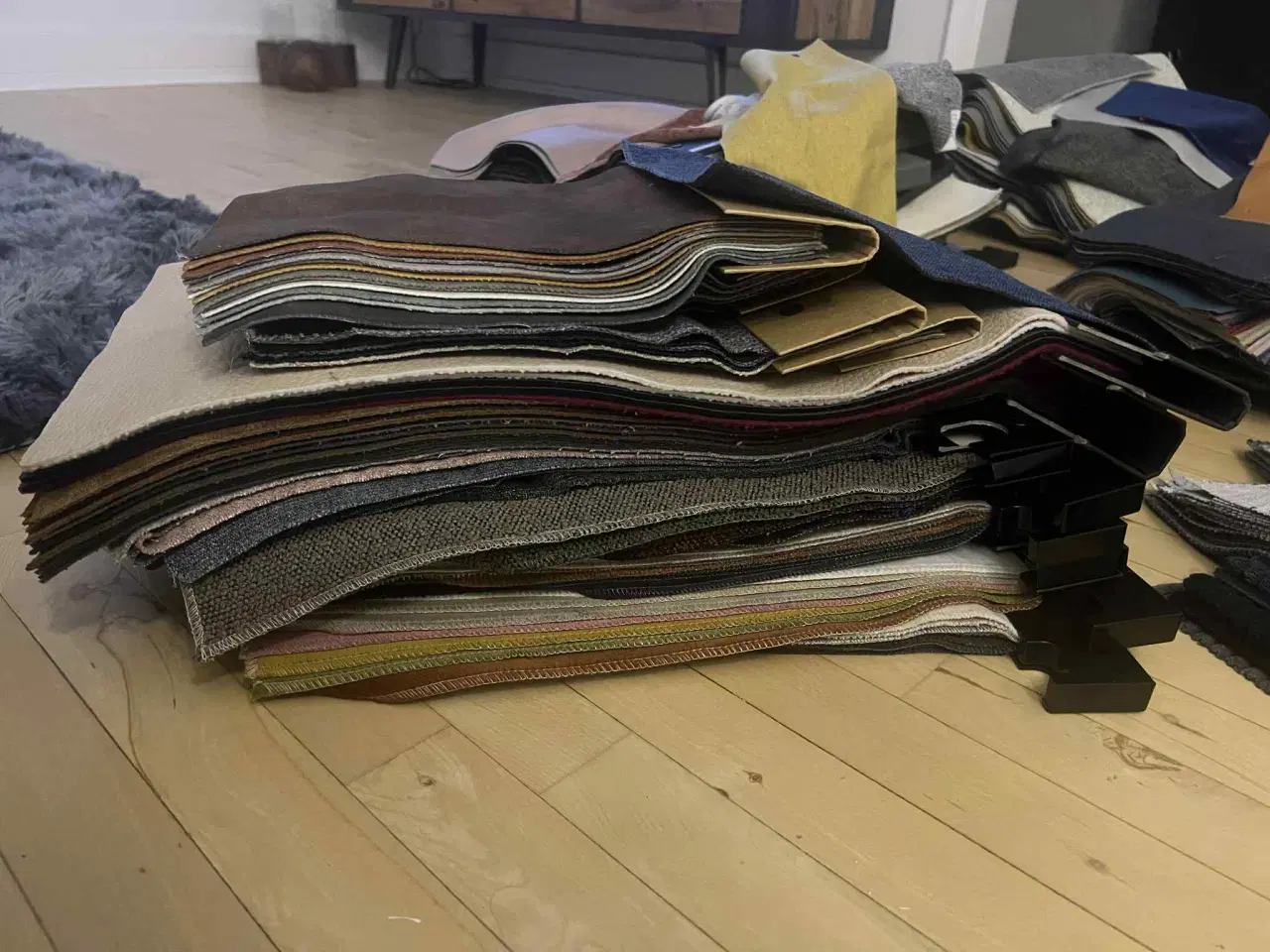 Billede 5 - Over 200 meter stof