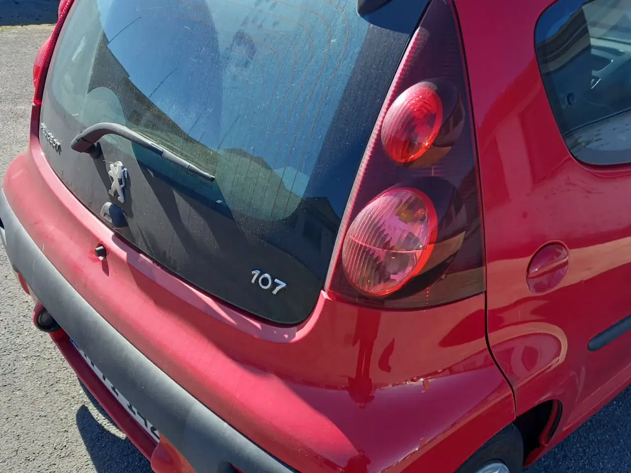 Billede 5 - Rød peugot i fin stand