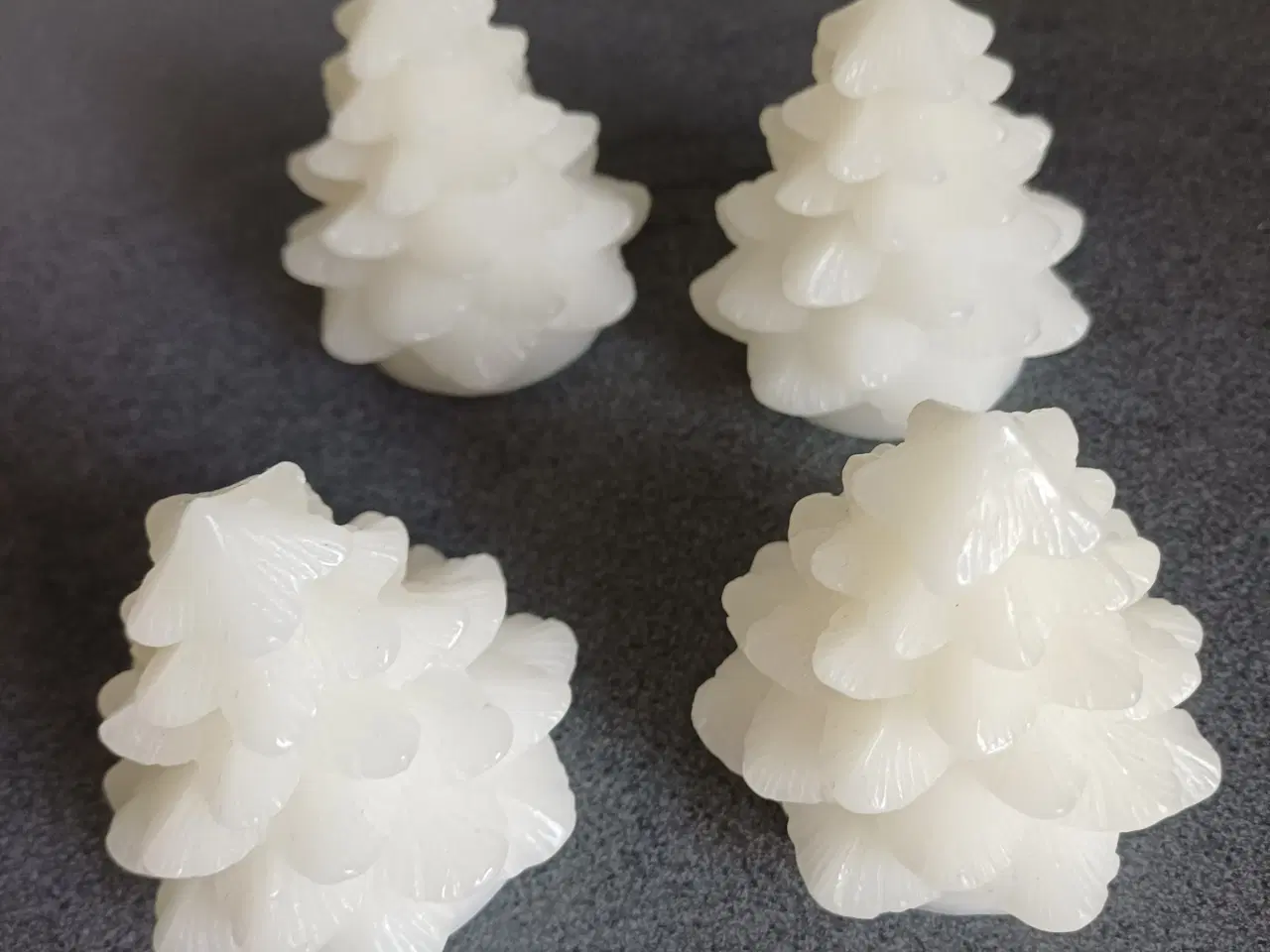 Billede 1 - Fine ledlyd 7 cm . Prisen er for dem alle 