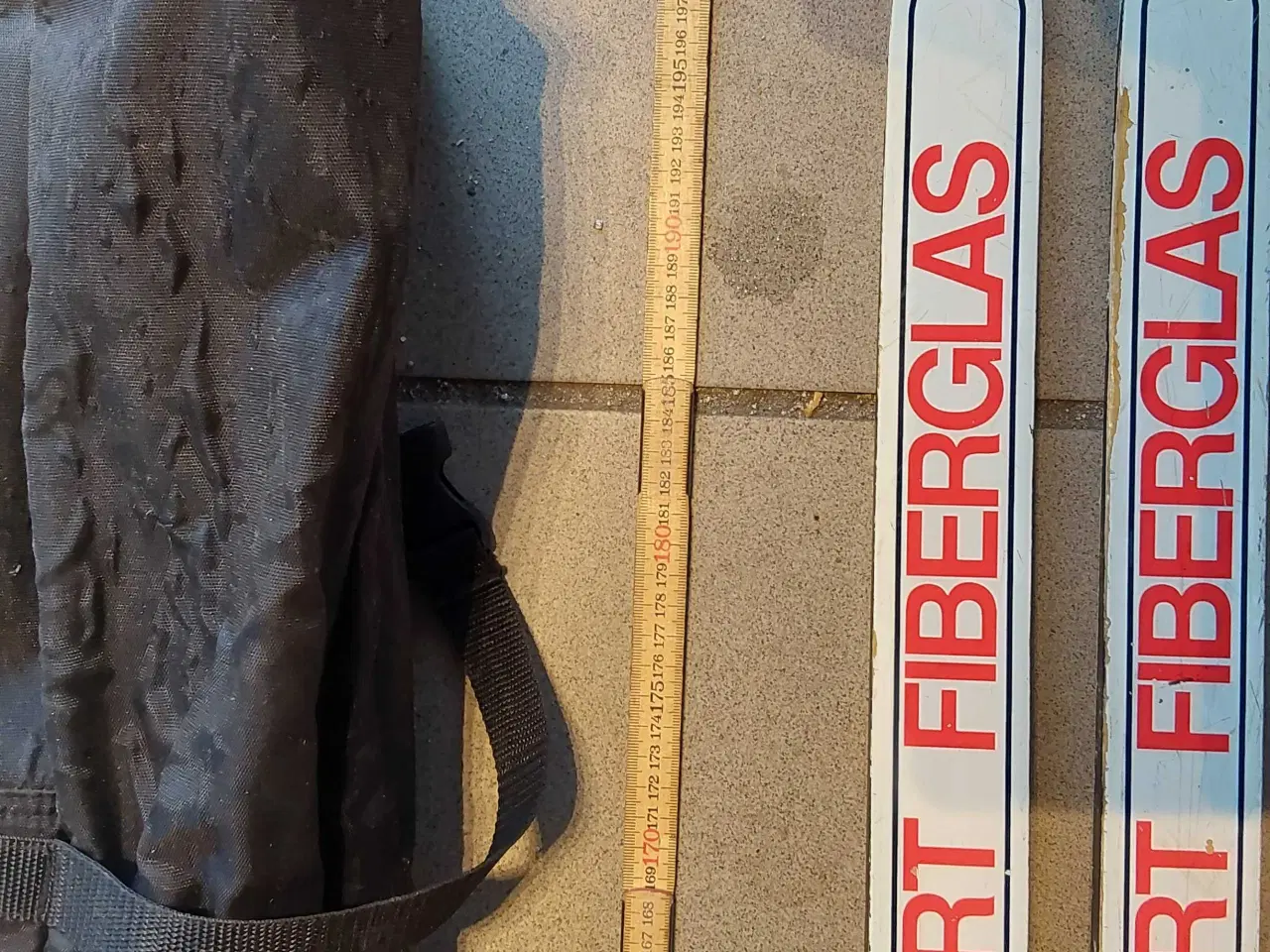 Billede 7 - Langrend ski 2 par med stave og opbevaringspose