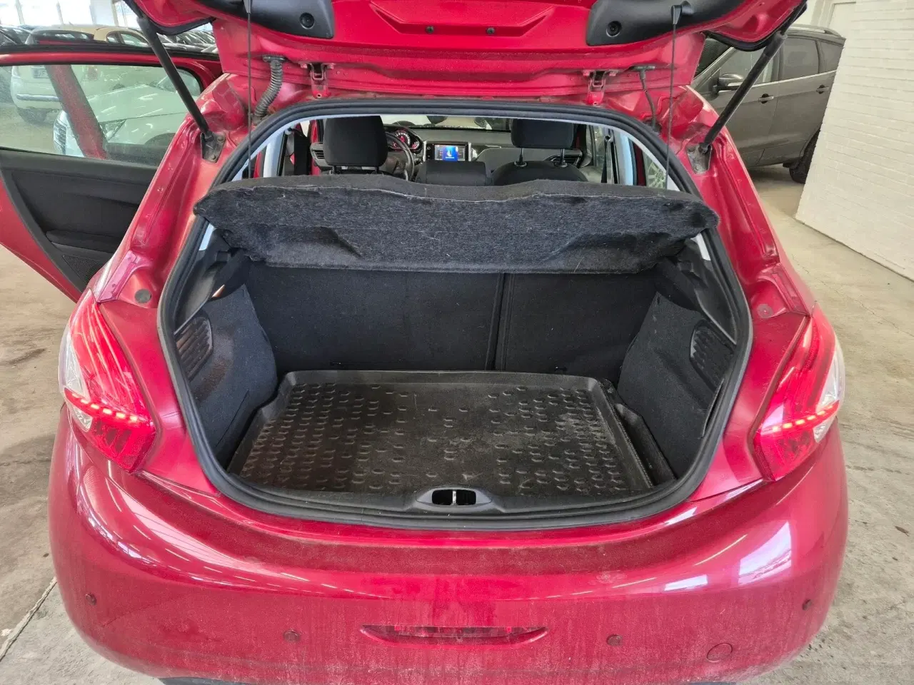 Billede 17 - Peugeot 208 1,6 e-HDi Active 92HK 5d