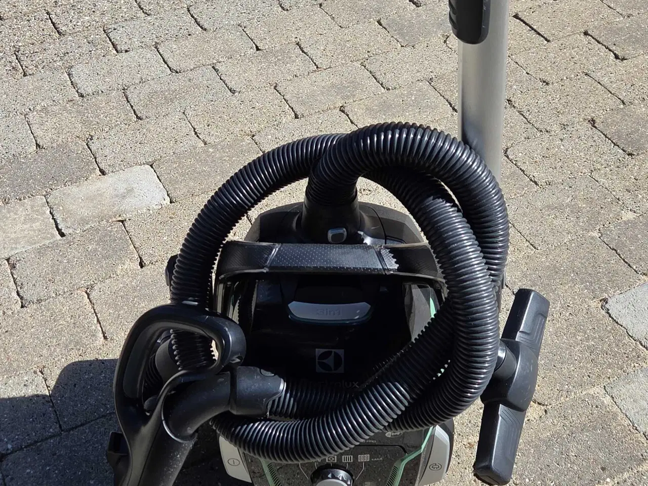 Billede 1 - Skide god støvsuger