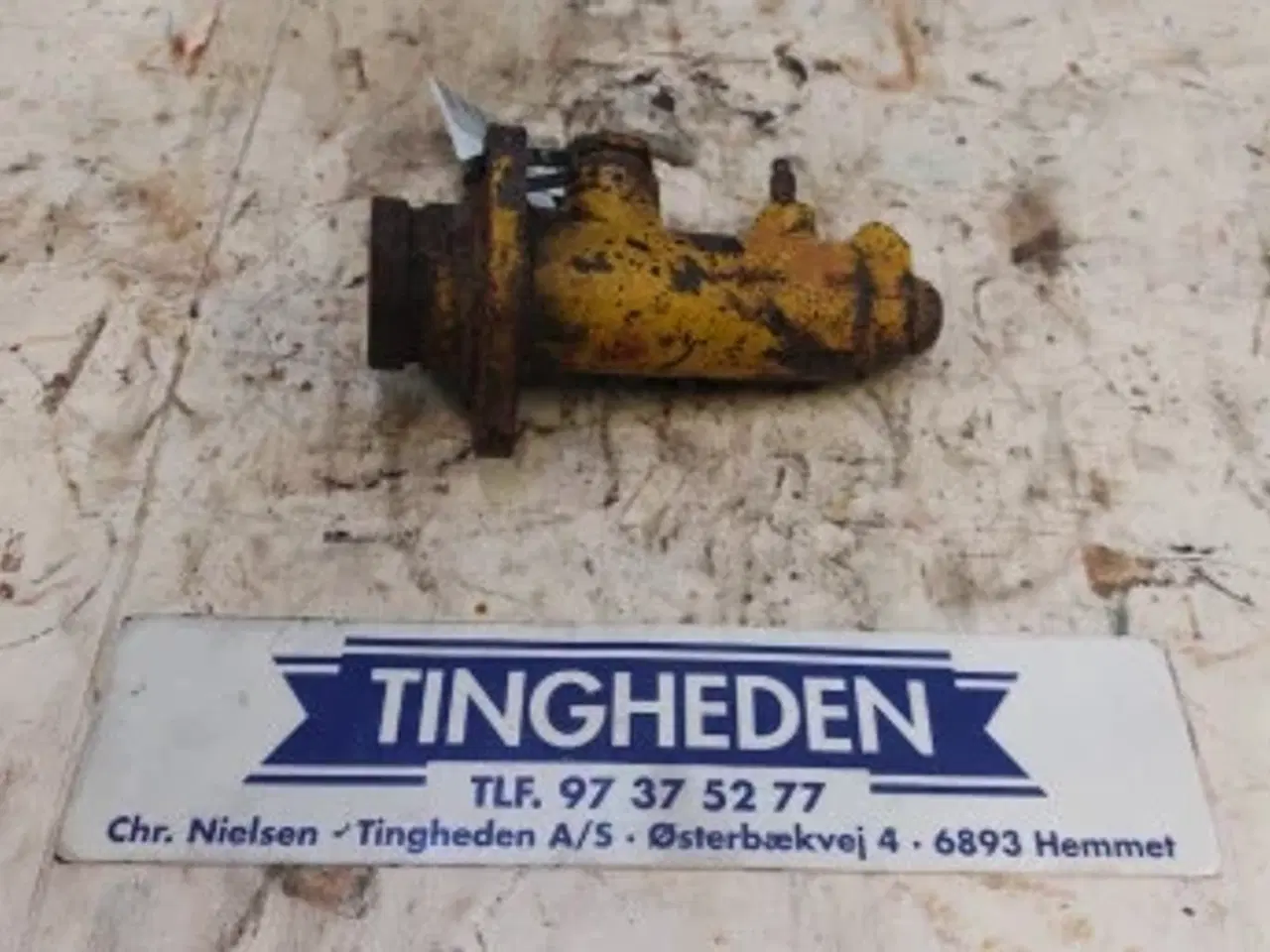 Billede 1 - Hydrema 806 hovedcylinder (skal renoveres) 516502