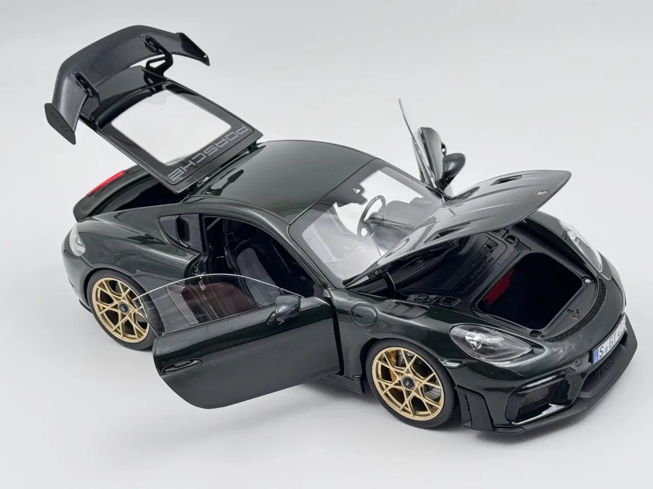 Billede 4 - 2023 Porsche Cayman GT4 RS Weissach Pack 1:18