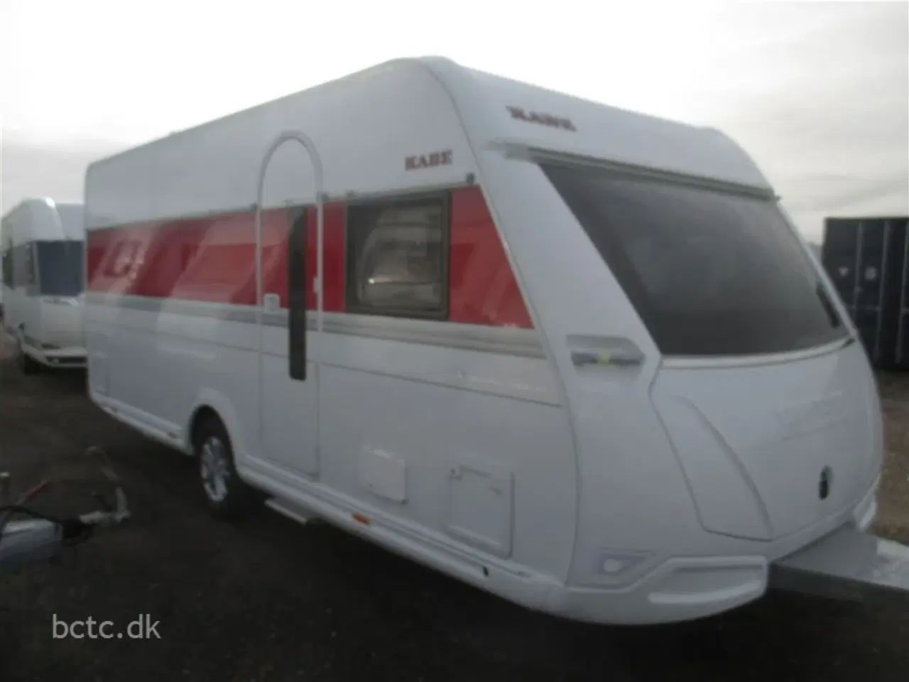 Billede 1 - 2026 - Kabe Smaragd 520 XL XV 2 KS Premium Line