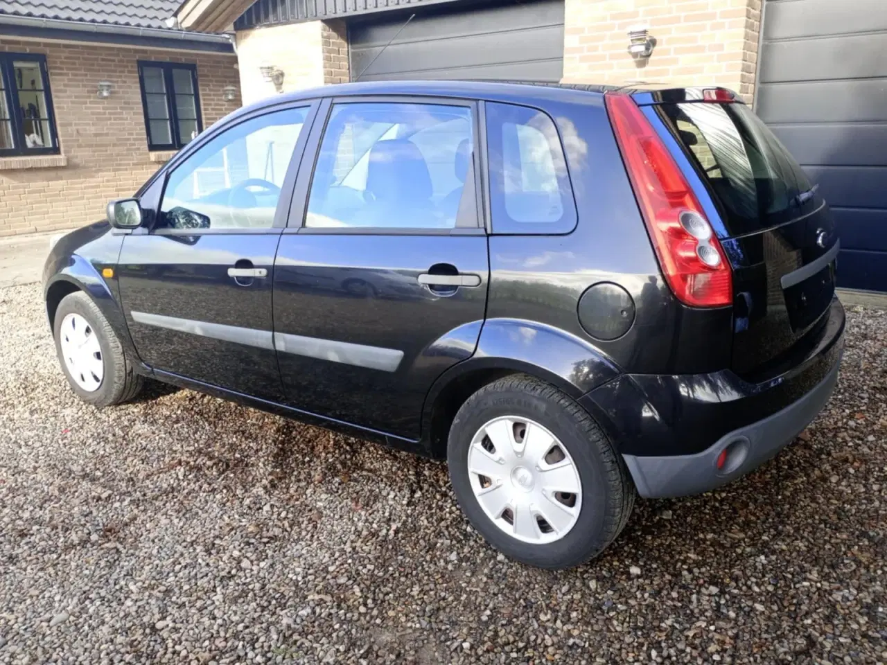 Billede 2 - Ford Fiesta 1,4 Ambiente