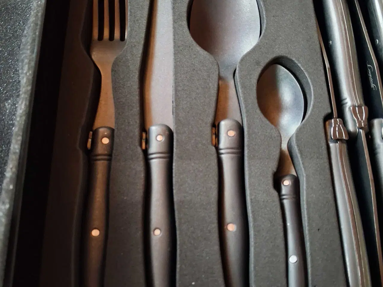 Billede 1 - Bestik til 12 personer