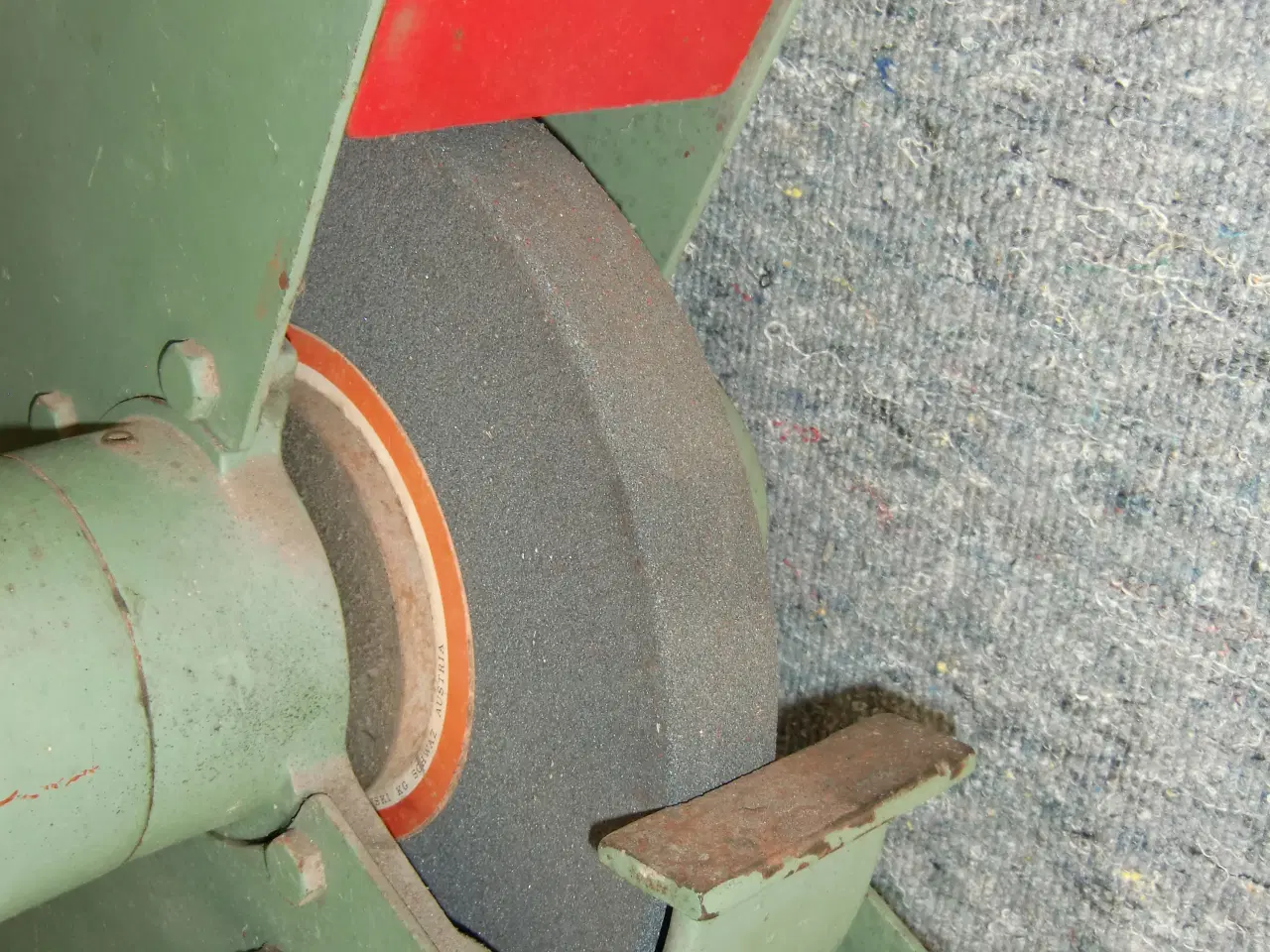 Billede 5 - Stor søjlesliber - KEF - med gode sten på.