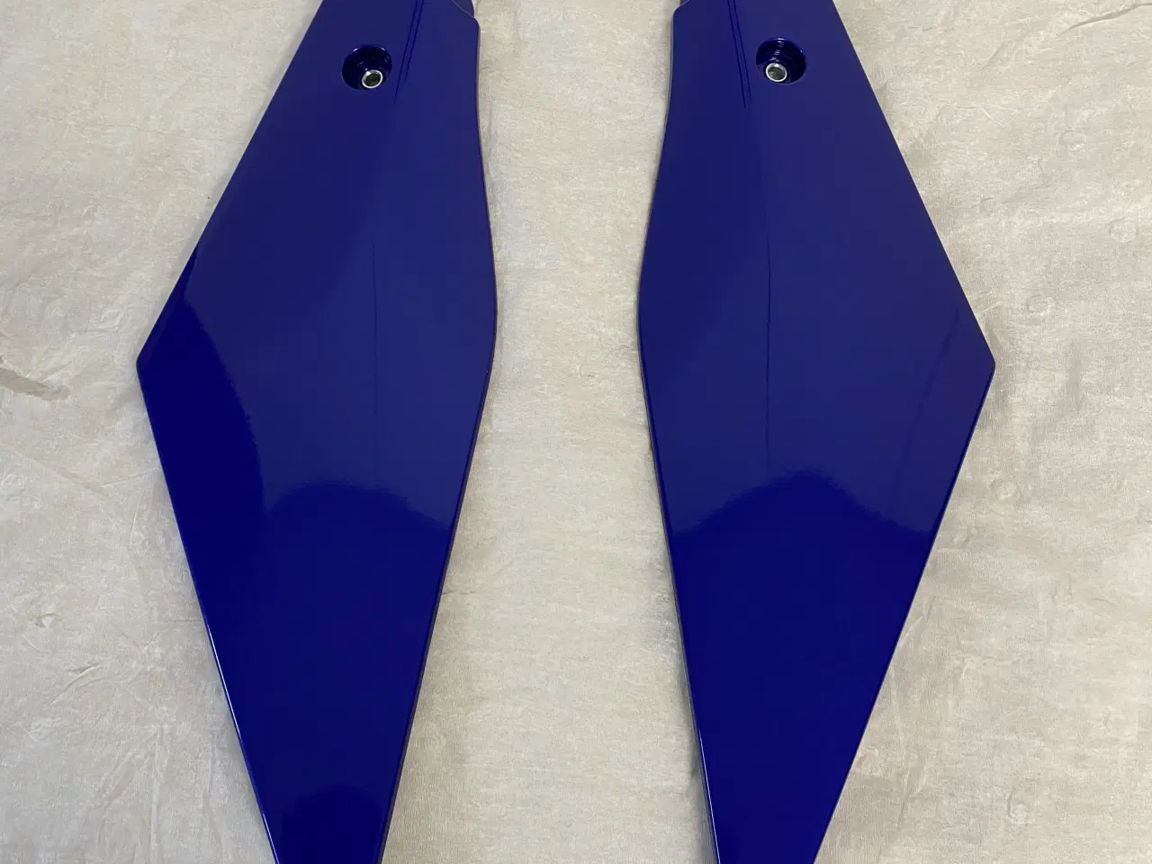 Billede 4 - Yamaha R1 Tank/Luftfilter cover mm. 