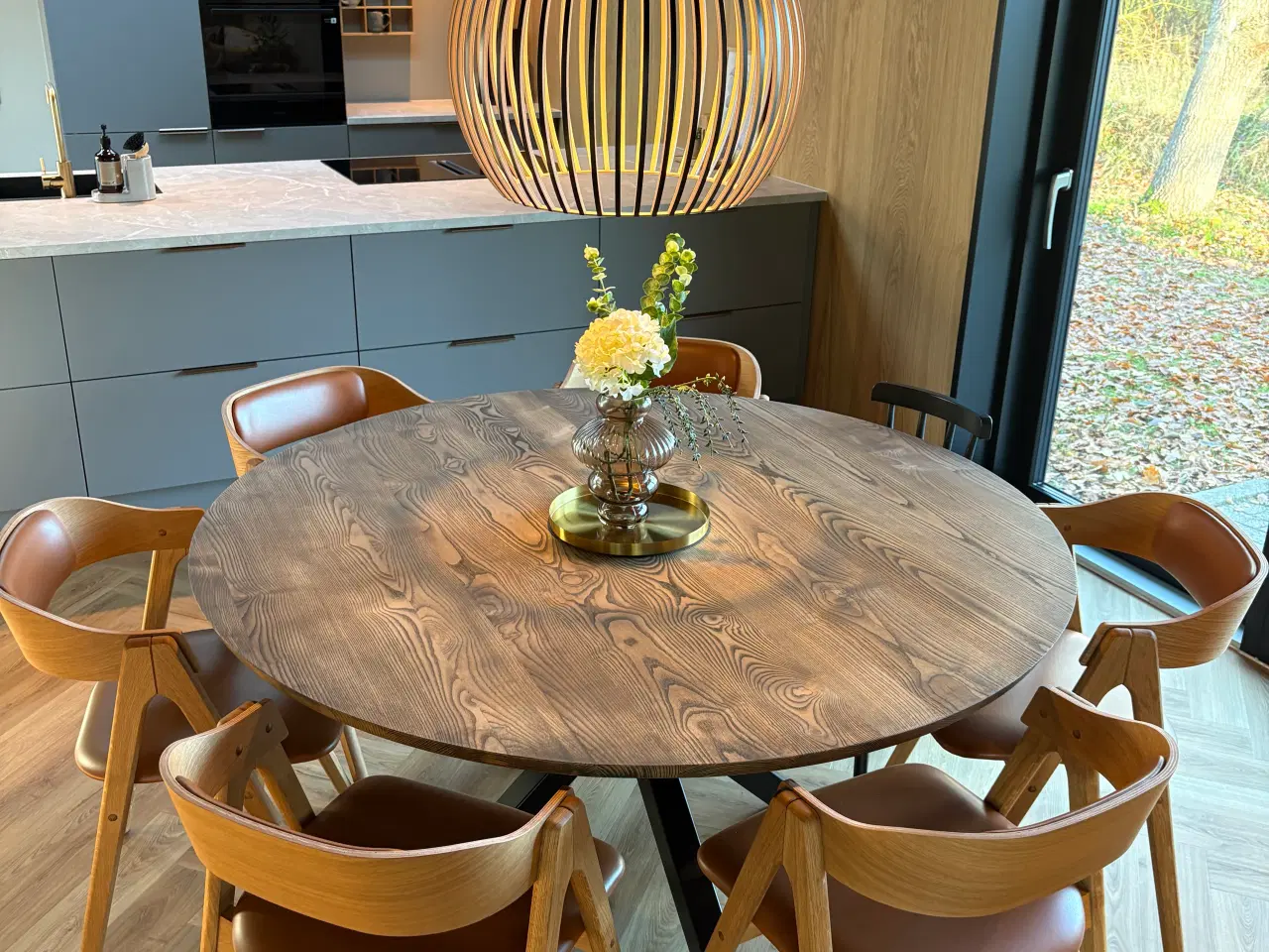 Billede 2 - Rundt spisebord Ø150 