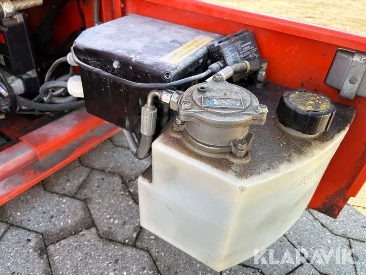 Billede 9 - Søjlelift Snorkel M1230E