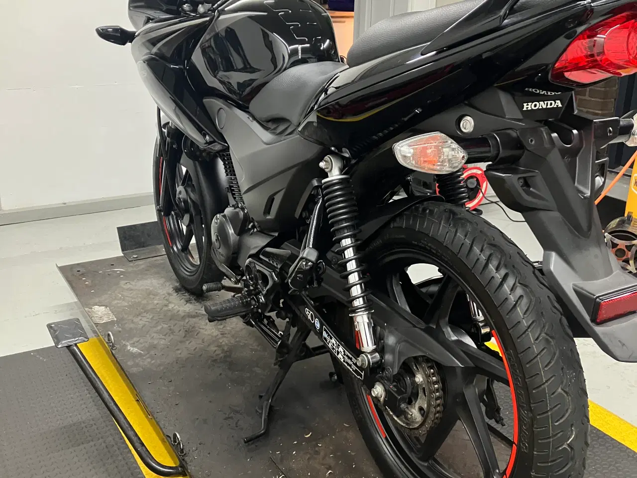 Billede 3 - Honda CBF 125 Facelift
