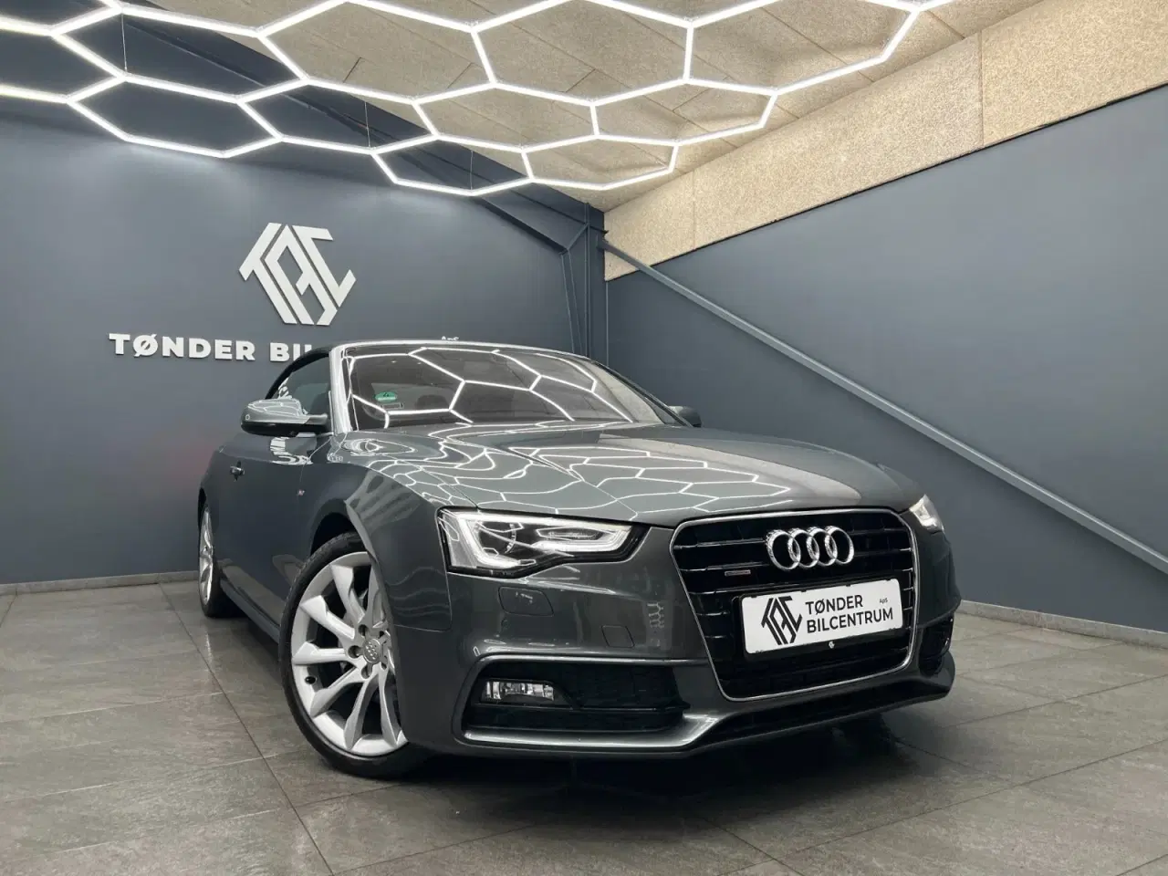 Billede 1 - Audi A5 3,0 TDi 245 S-line Cabriolet quattro S-tr.