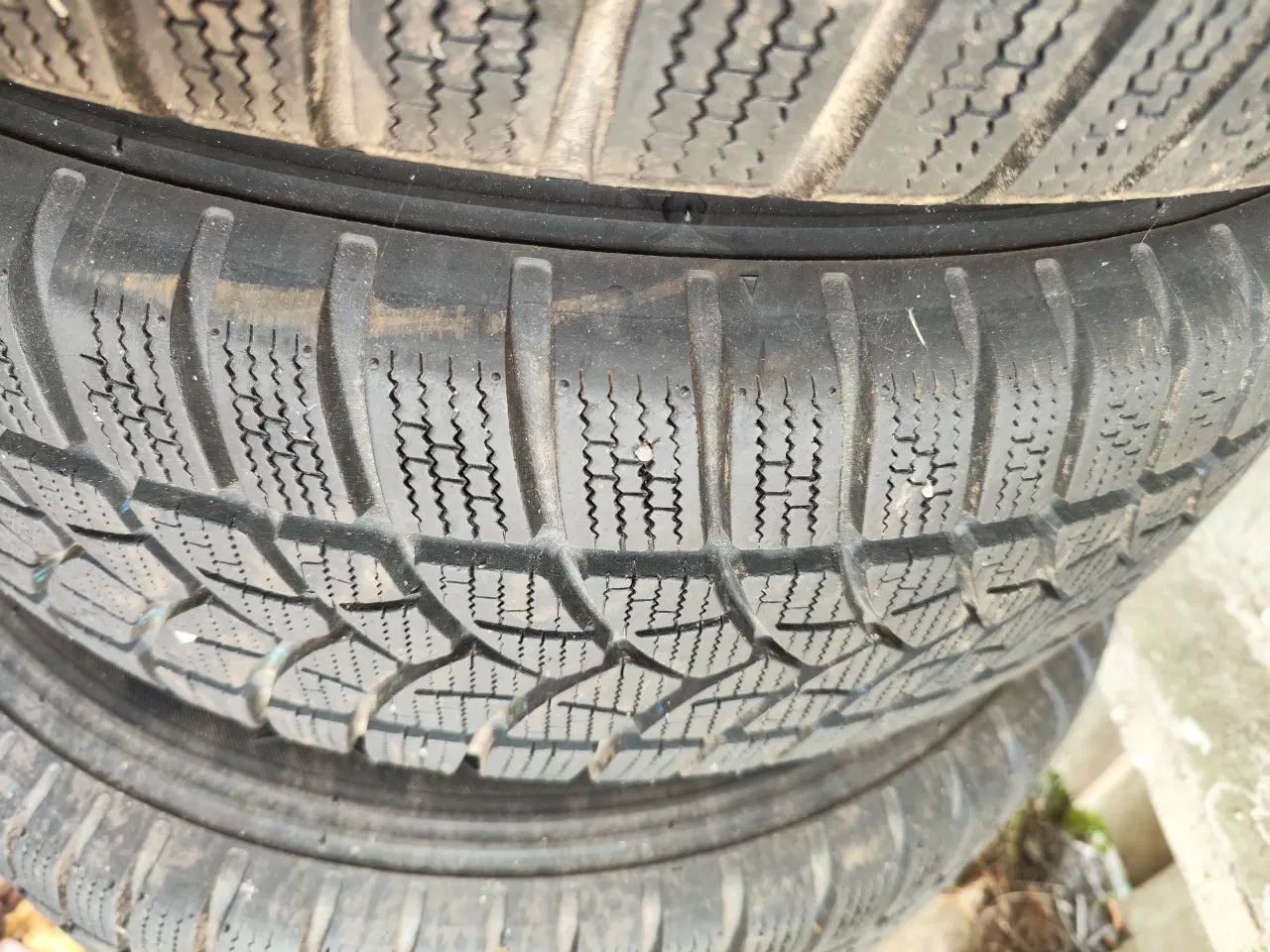 Billede 2 - Firestone Vinterdæk 4 stk 215/70 R16