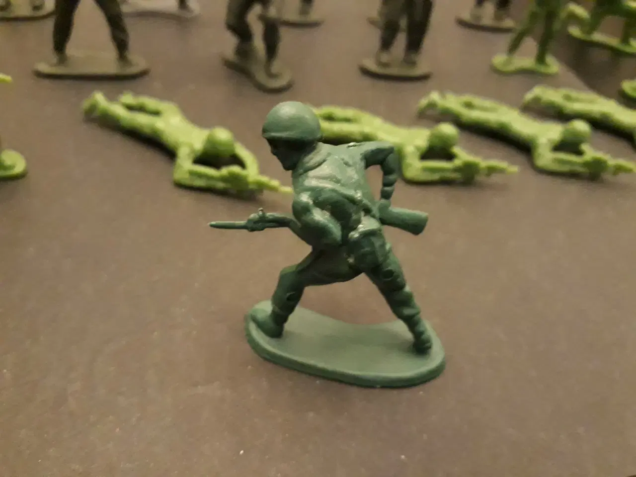 Billede 3 - 66 Soldater med tilbehør