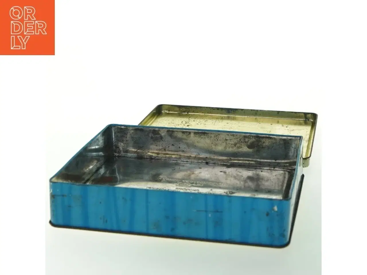 Billede 5 - Antik Blå metaldåse med blomstermotiv fra Blue Bird Confectionery (str. 20,5 x 17 cm)