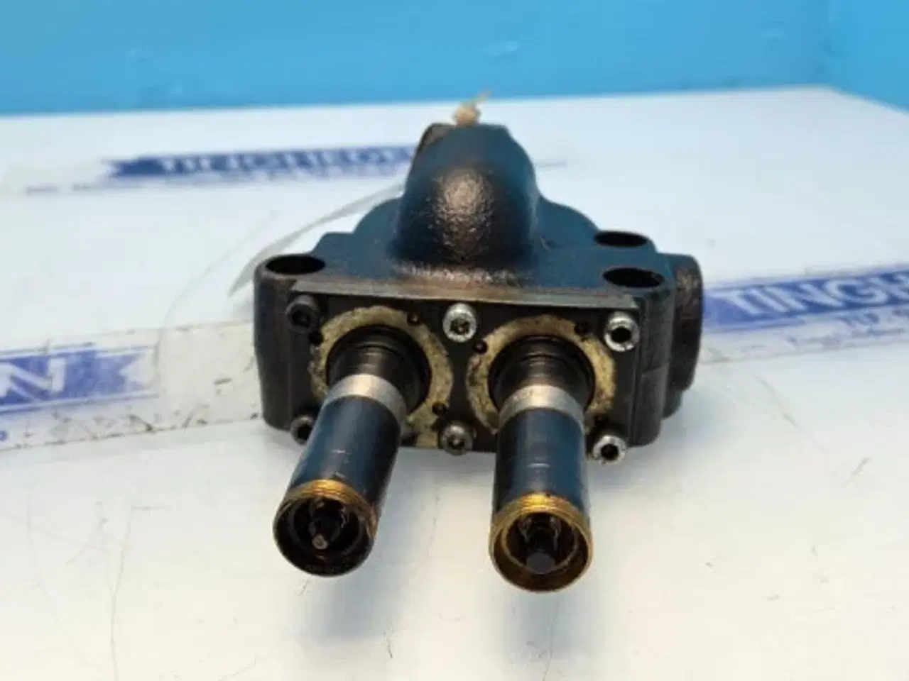 Billede 12 - John Deere 9780 CTS Trykventil AXE18738