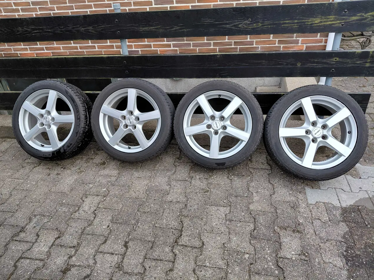 Billede 3 - 17" Sommerdæk 