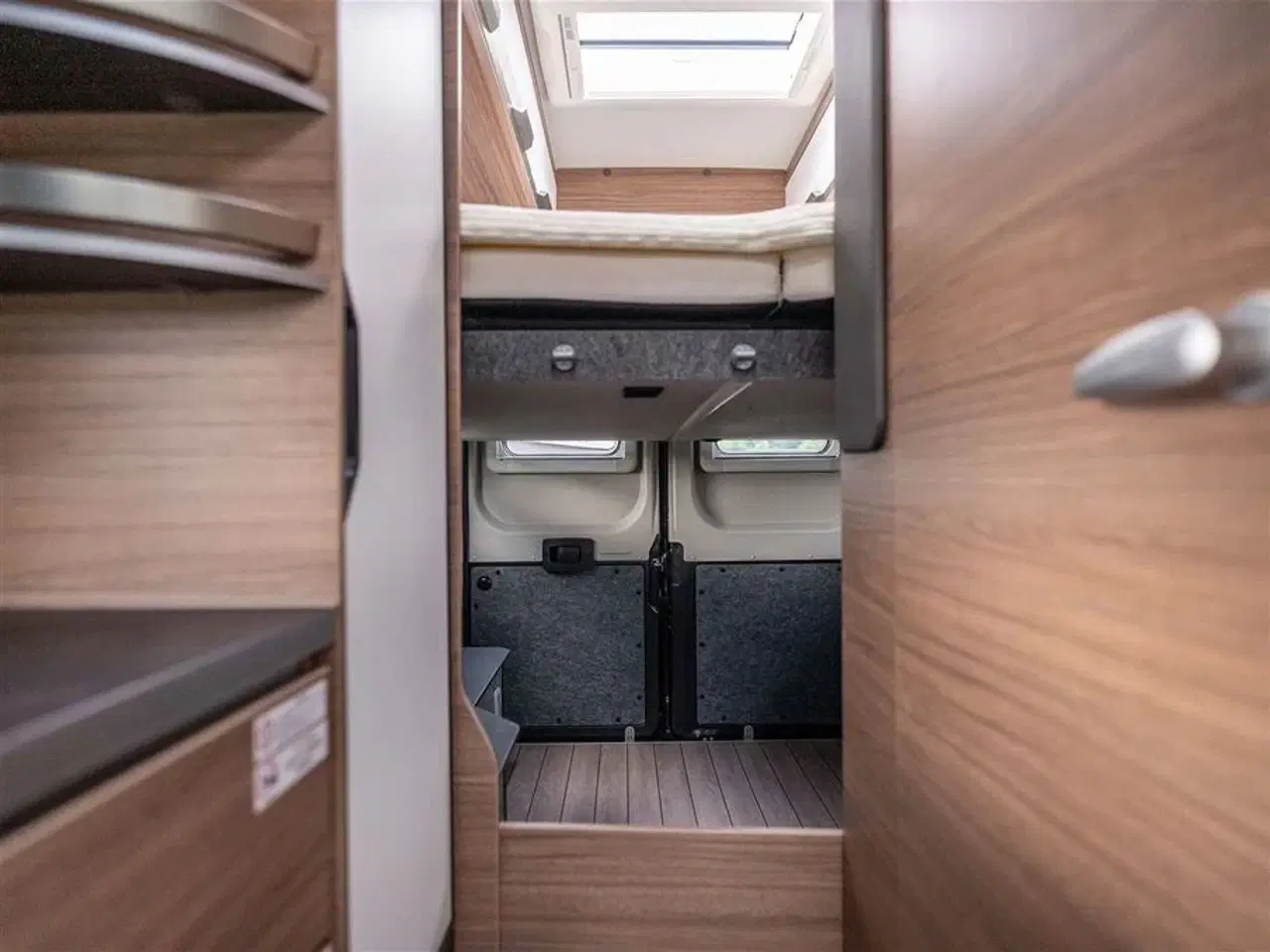 Billede 11 - 2025 - Knaus Boxlife 630 ME Platinium Selection   Truma Dieselfyr og Clesana Toilet