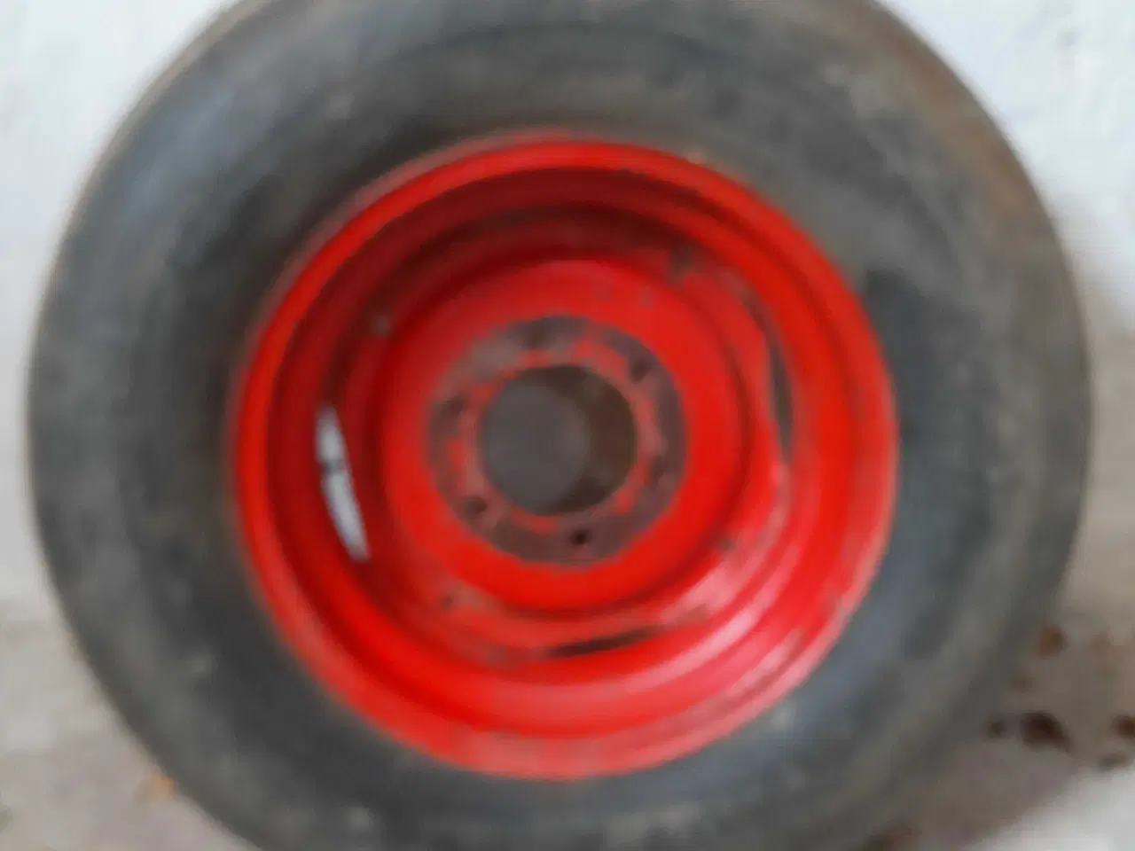 Billede 3 - Volvo T650 forhjul fælg,dæk og slange,komplet