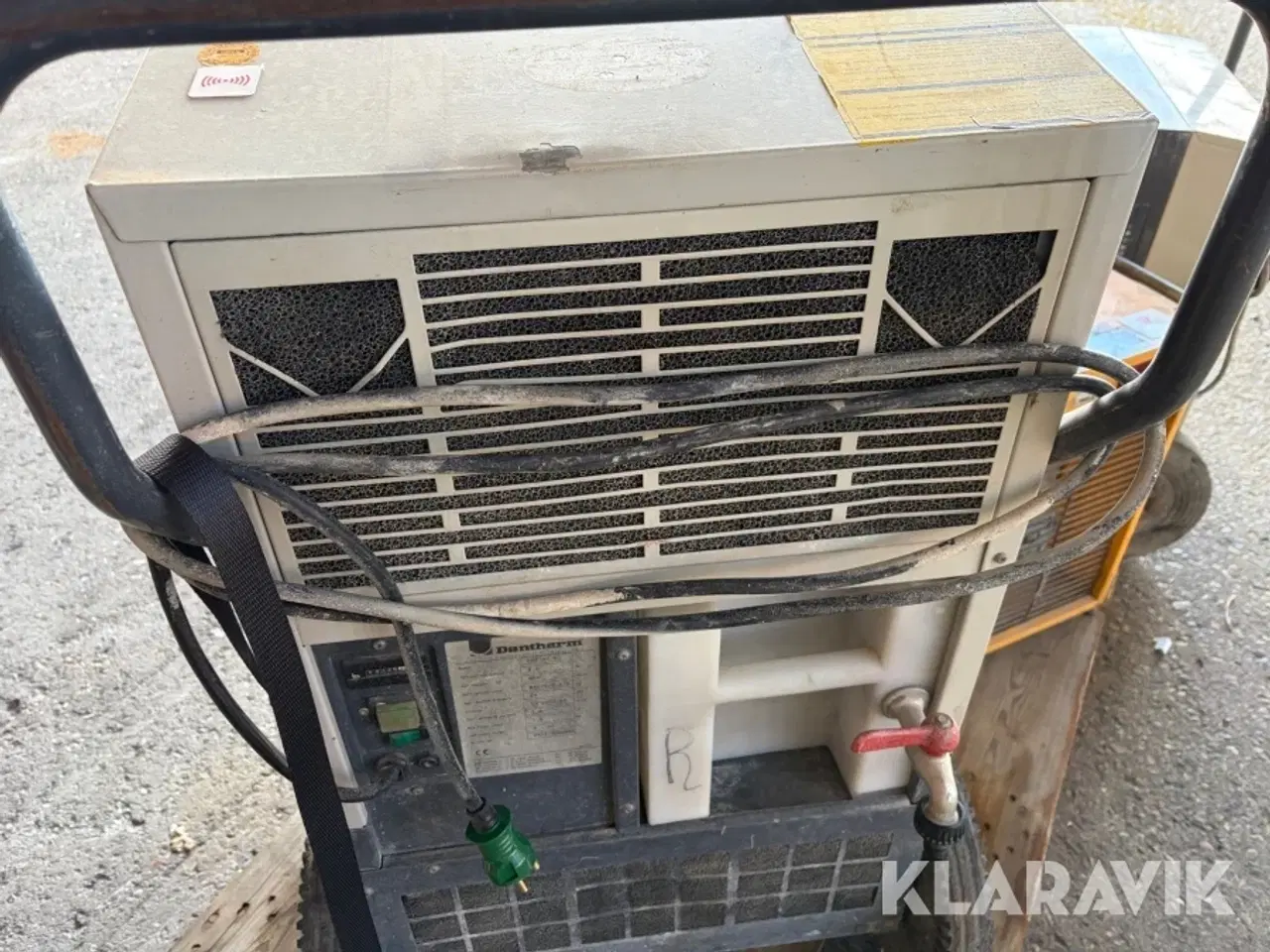 Billede 9 - Affugtere og varmeblæser