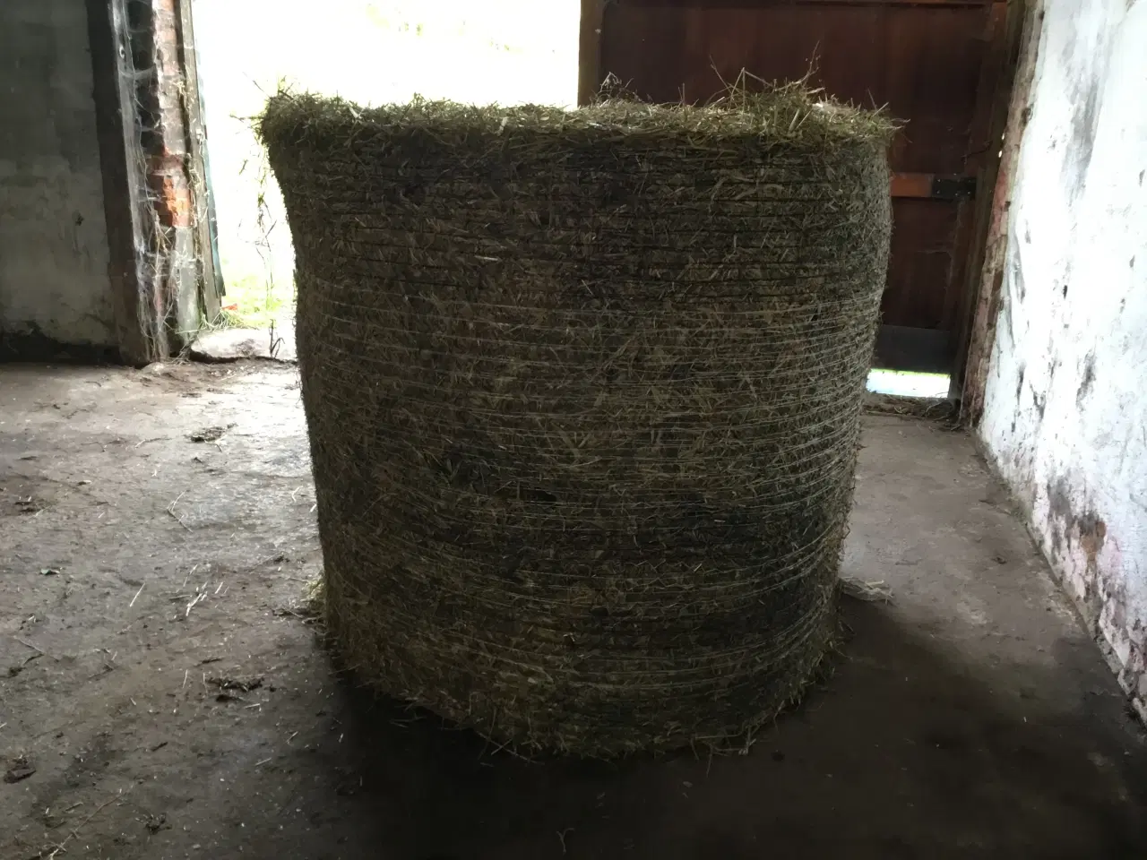 Billede 1 - Byghalm i rundballer