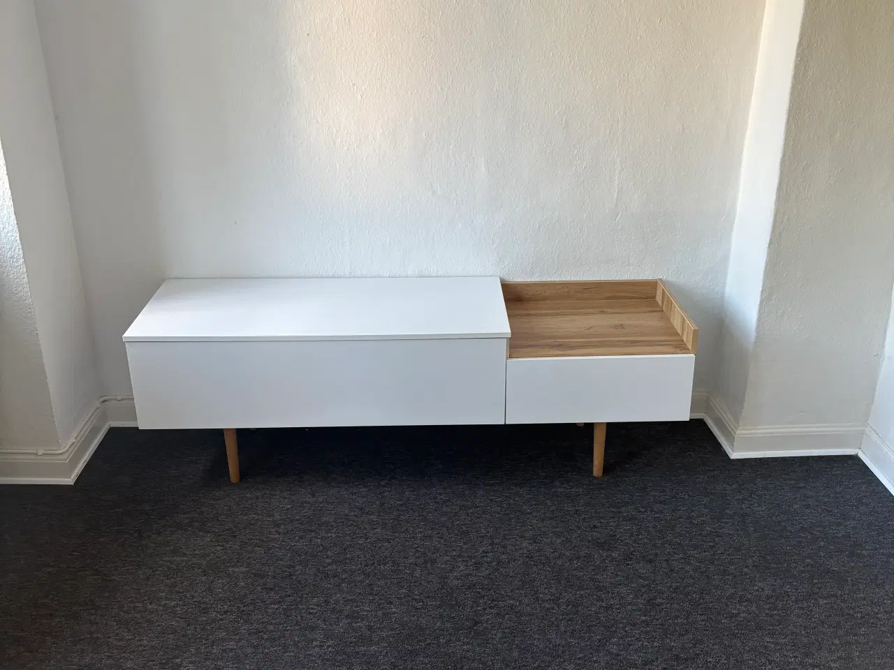 Billede 1 - Tv-bord