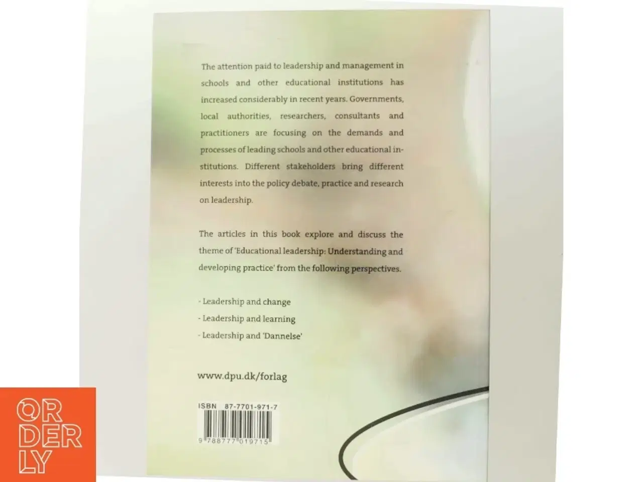 Billede 3 - Educational leadership : understanding and developing practice af Lejf Moos (Bog)