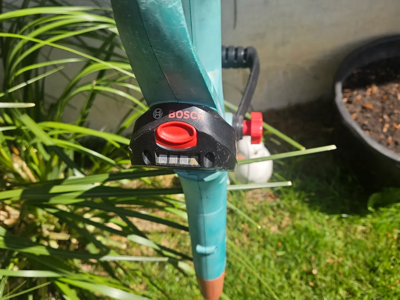 Billede 10 - God bosch kantklipper med bosch batteri