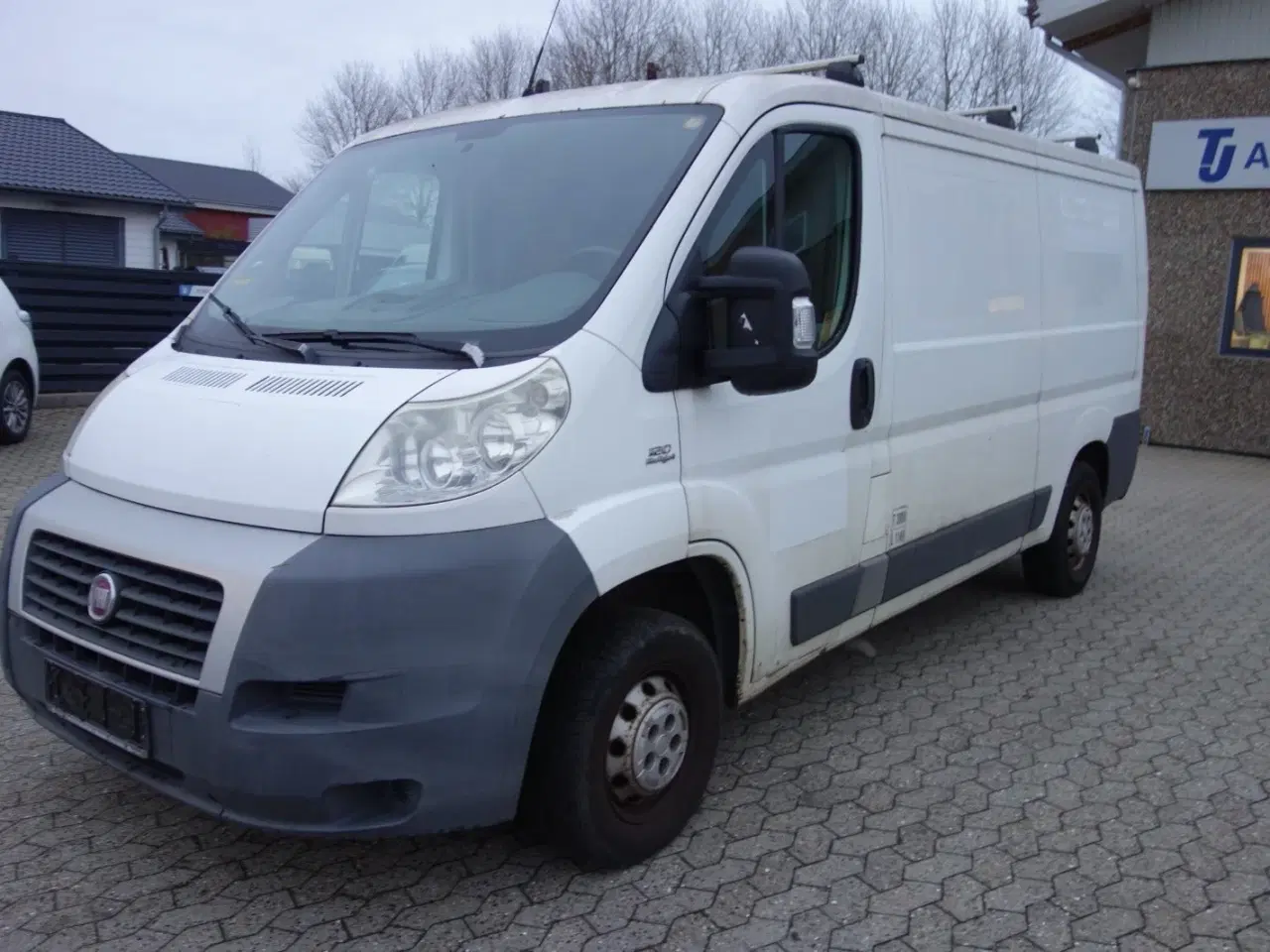 Billede 2 - Fiat Ducato 30 2,3 MJT 120 Kassevogn MHT