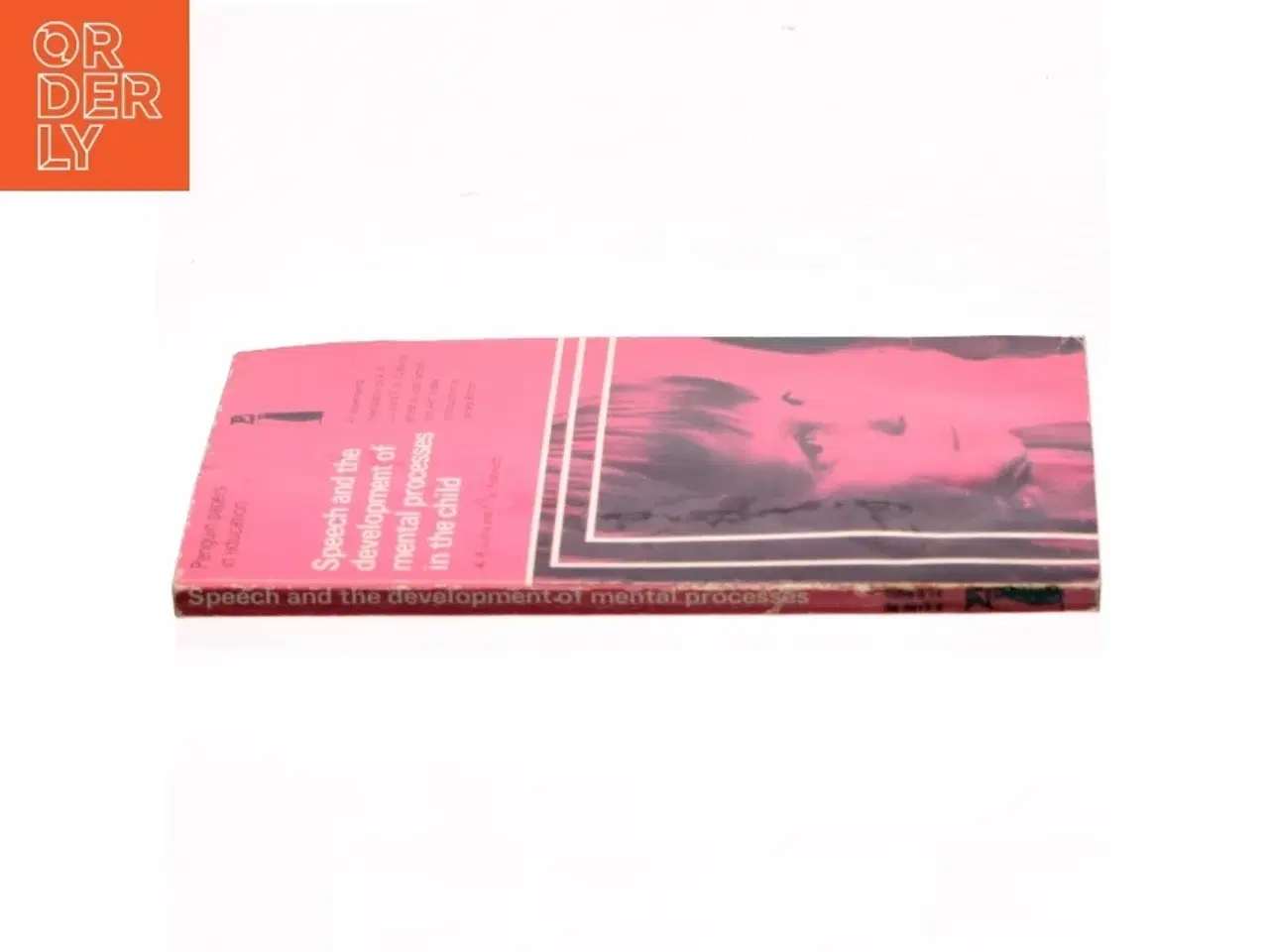 Billede 2 - Speech and the Development of Mental Processes in the Child: An Experimental Investigation Paperback – February 28, 1972 by A.R. Luria