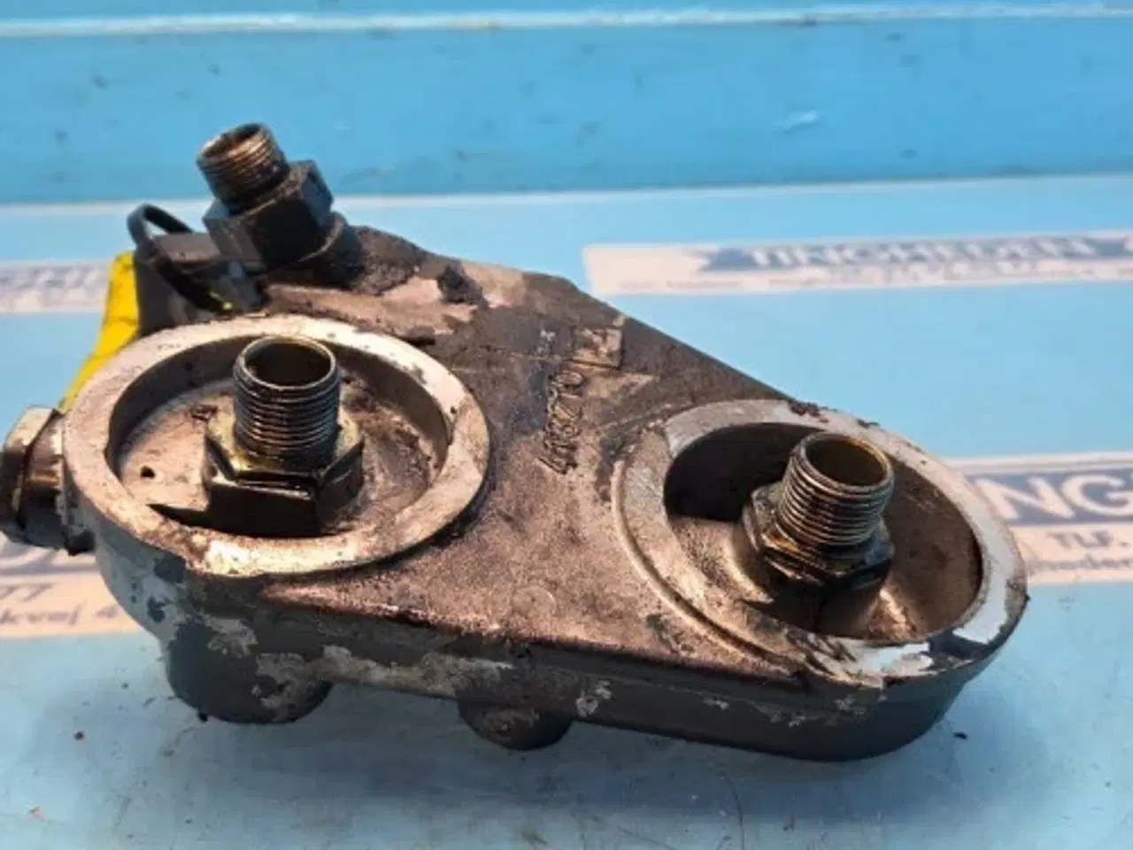 Billede 5 - Perkins 1006 Filterhoved 4225033M1