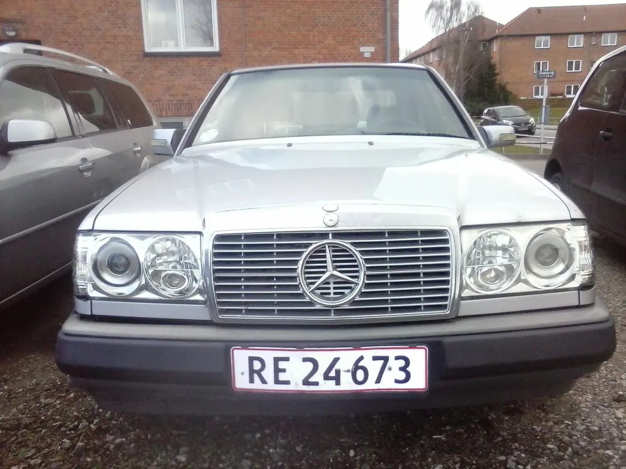 Billede 3 - Mercedes Benz 260 E årg.´86