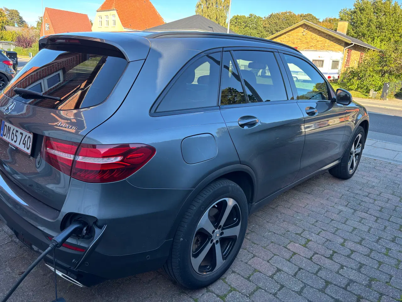 Billede 3 - Mercedes GLC AMG-Line plug-in hybrid el/benzin