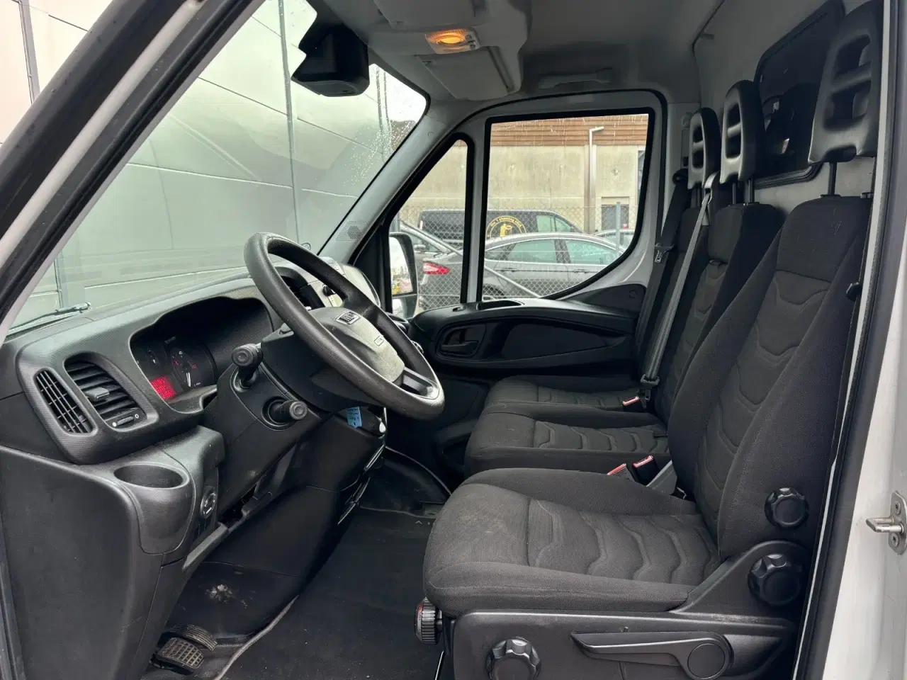 Billede 13 - Iveco Daily 3,0 35S17 12m³ Van