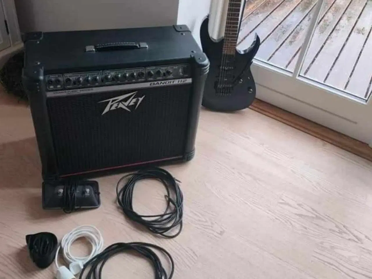 Billede 1 - Elguitar Ibanez RG1570 inkl forstærker 