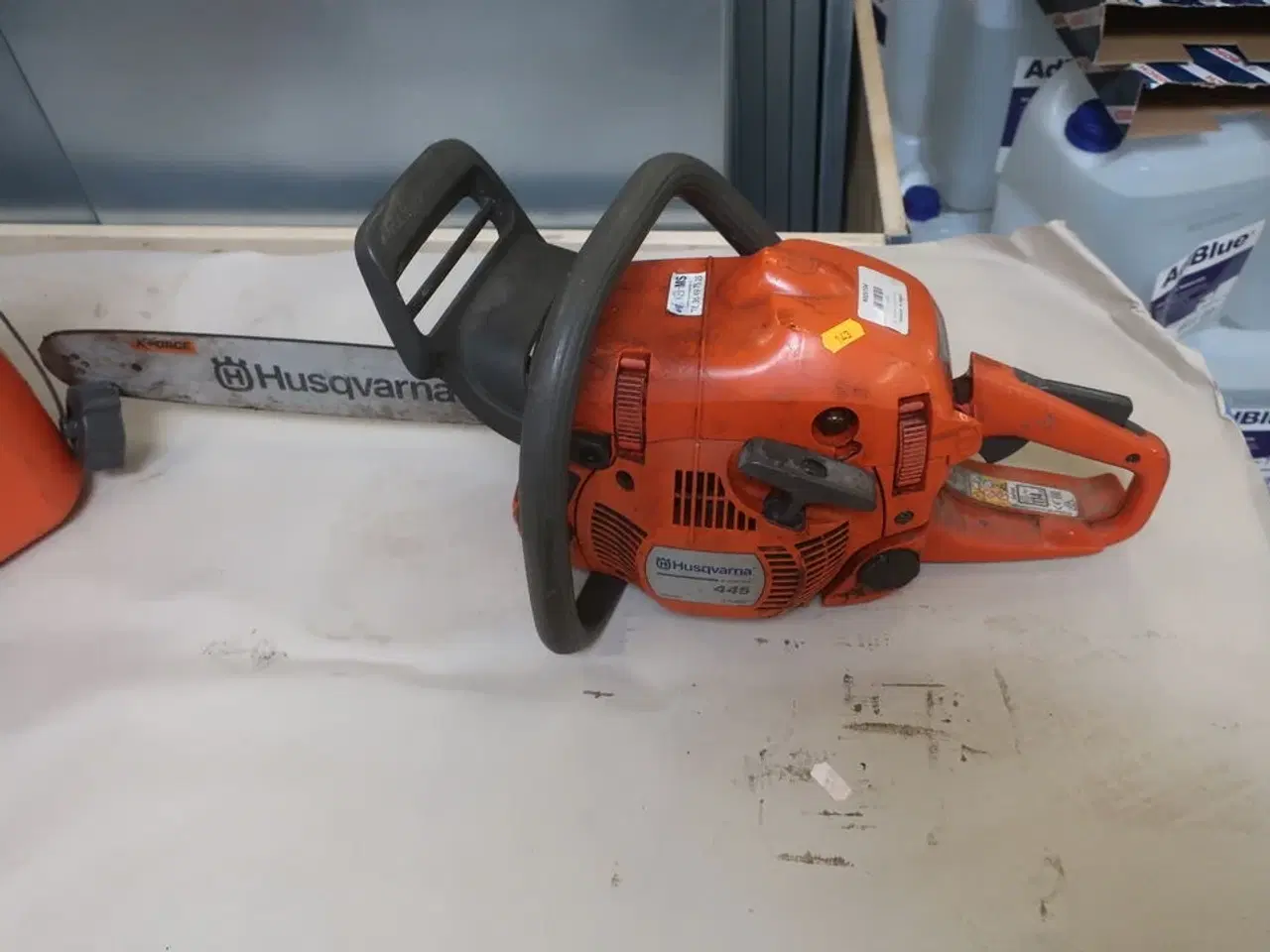 Billede 2 - Motorsav HUSQVARNA 445 med dunk og tilbehør