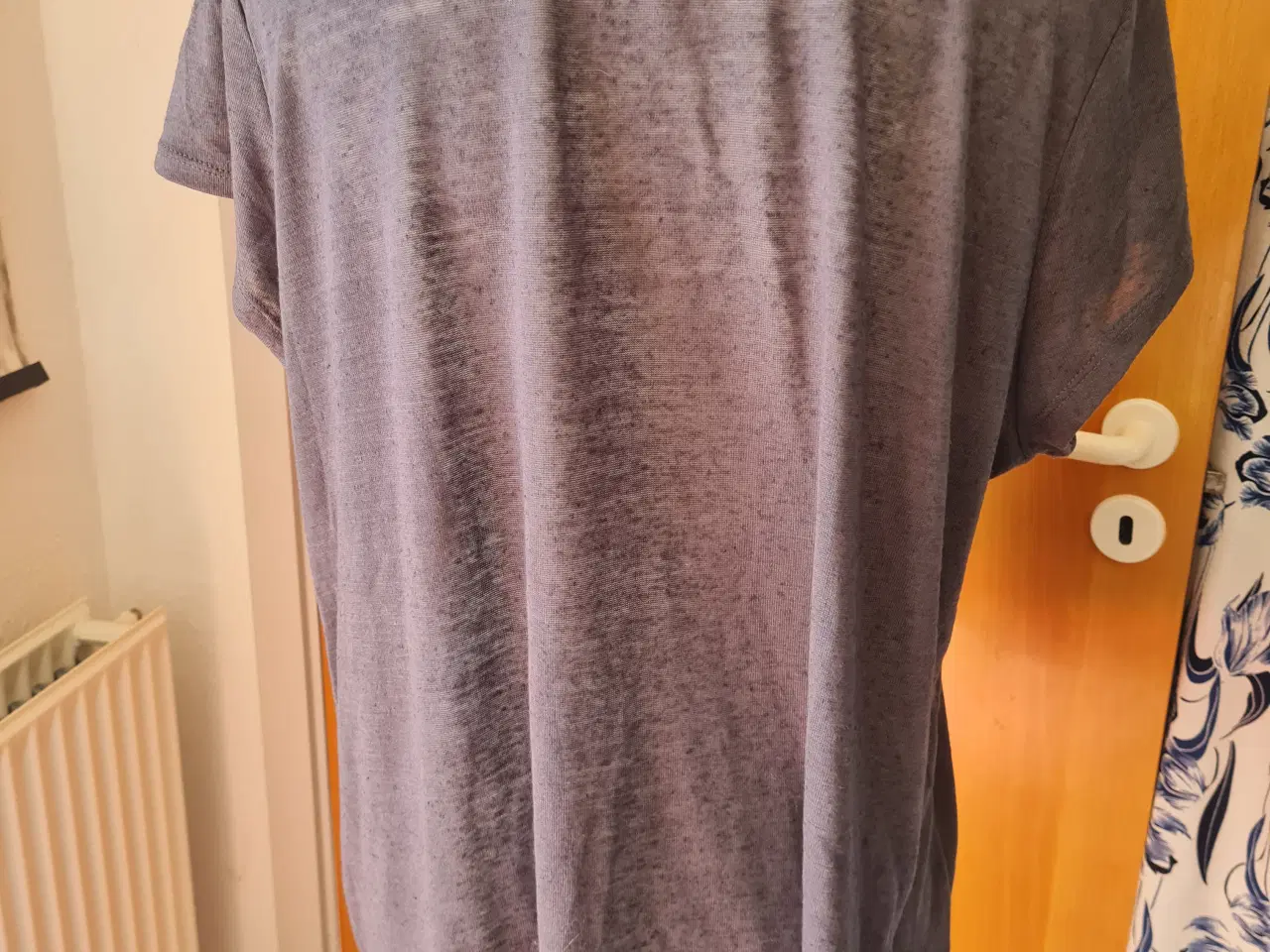 Billede 3 - Top str xl 42-44 fra H&M 