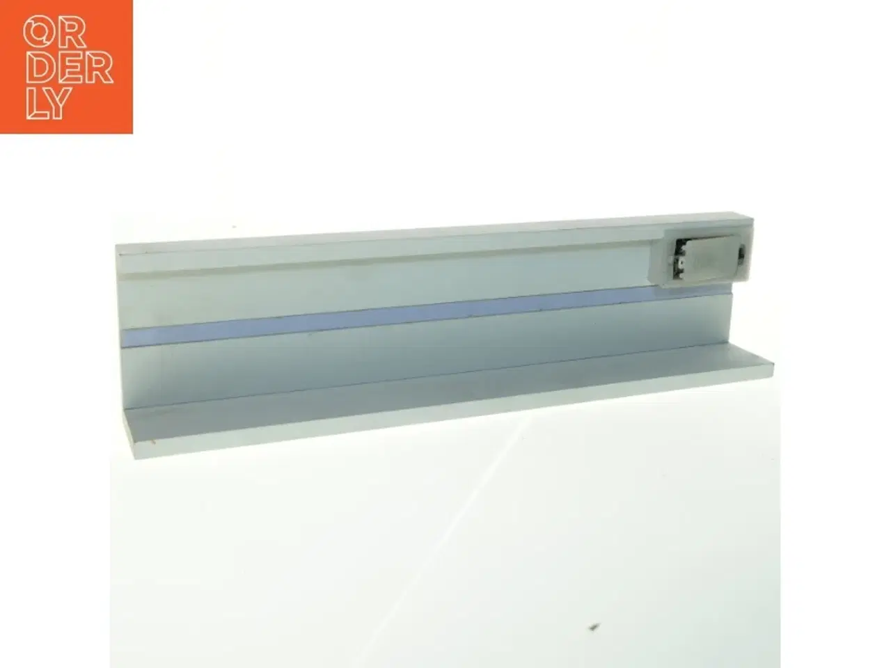 Billede 1 - Hylde med lys fra Just Light (str. 48x7x12 cm)