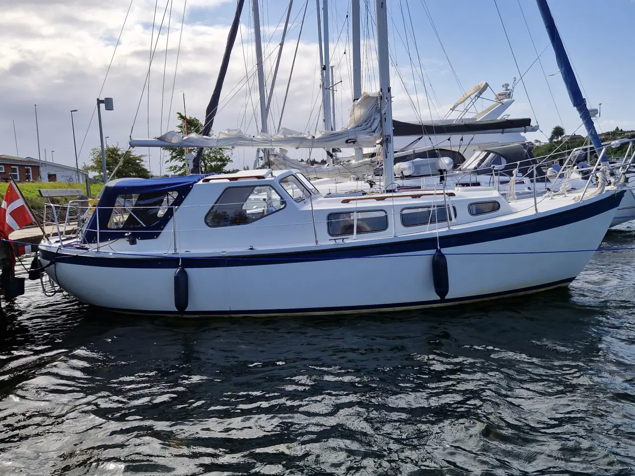 Billede 3 - Velholdt LM 27 motorsejler