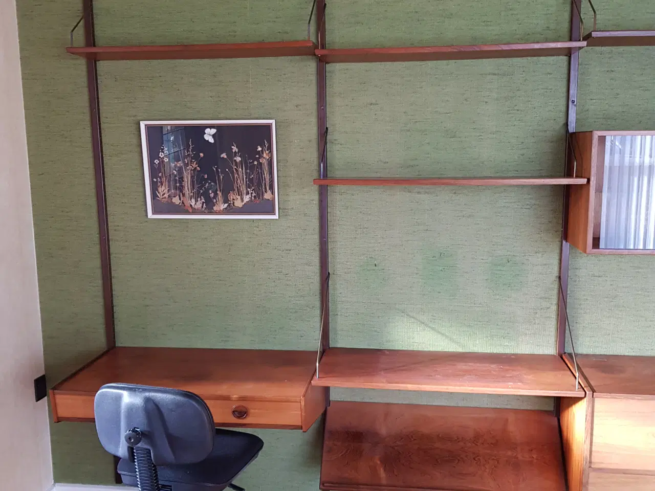 Billede 2 - Reolsystem tegnet af Poul Cadovius 